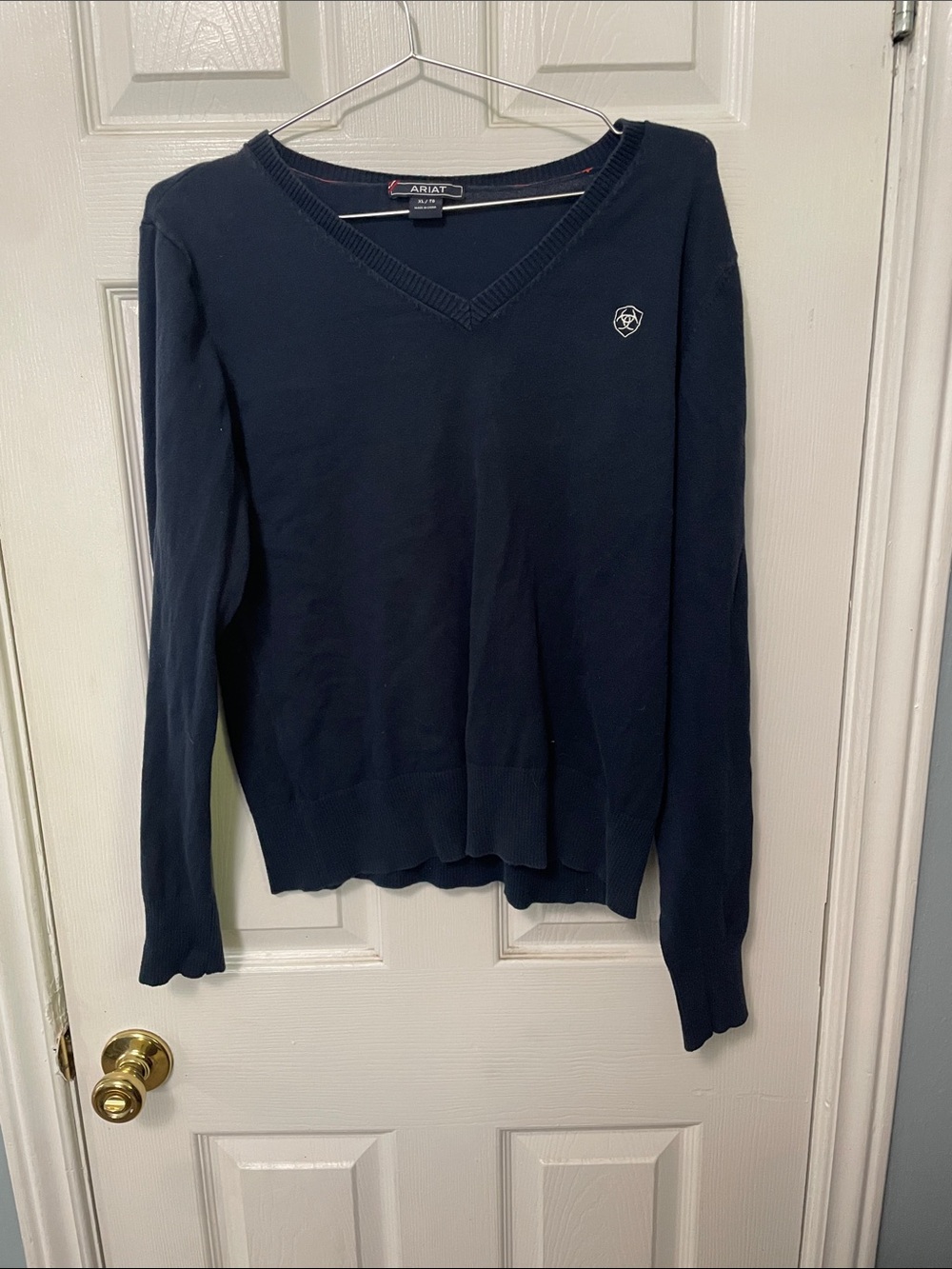 Ariat Women's Navy V-Neck Sweater
